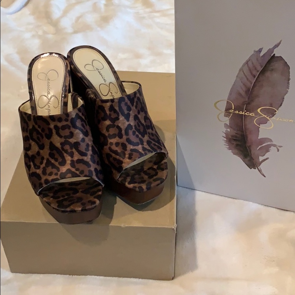 Jessica Simpson Shantelle wedges